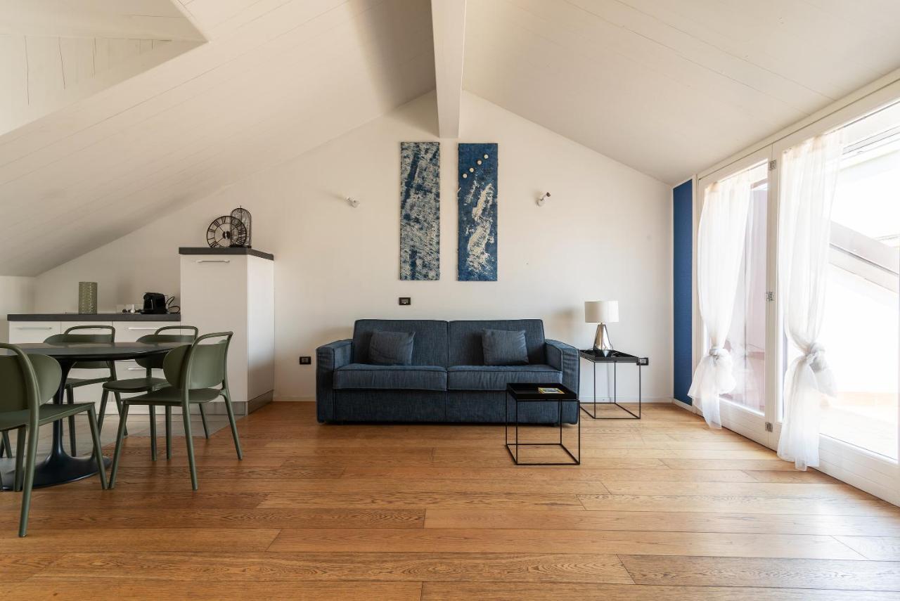 Easyhomes - Brera Luxury Suites ميلان المظهر الخارجي الصورة