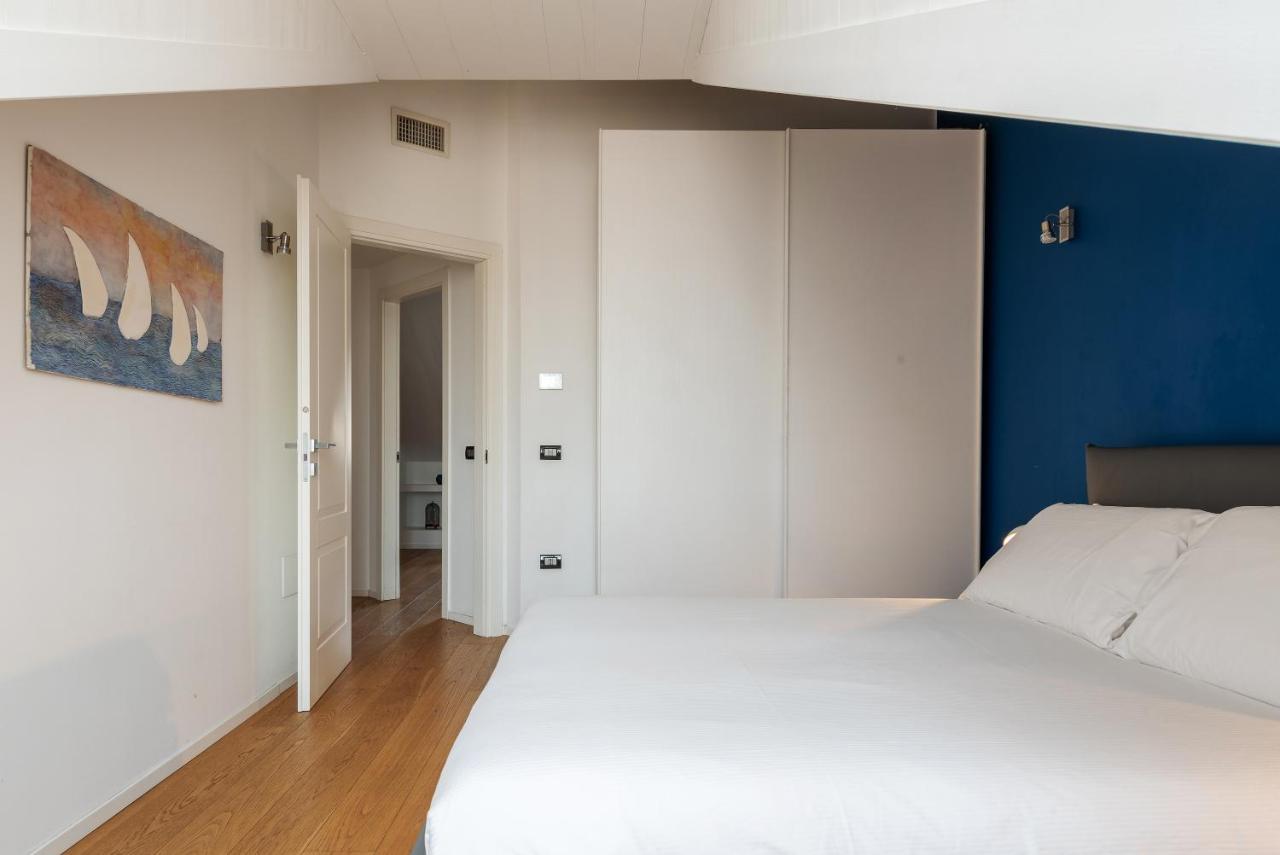 Easyhomes - Brera Luxury Suites ميلان المظهر الخارجي الصورة